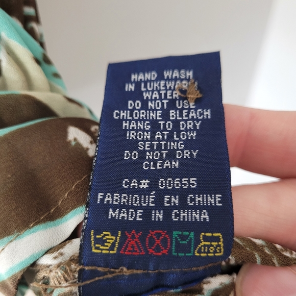 Women's Button Front Short Sleeve Crepe Blouse  Sz 3x - Picture 7 of 8